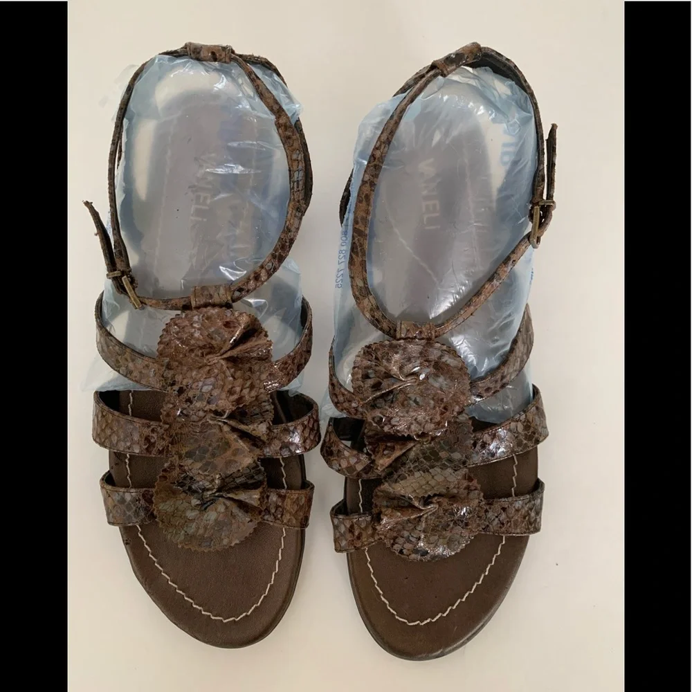 Vaneli Sandals Women 10.5M Brown Ankle Strap Low Heel Open Toe Shoes